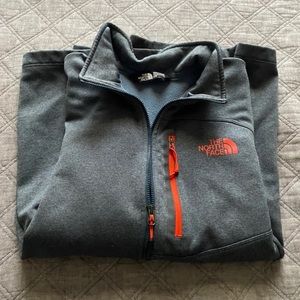 The North Face Pullover Men’s Medium